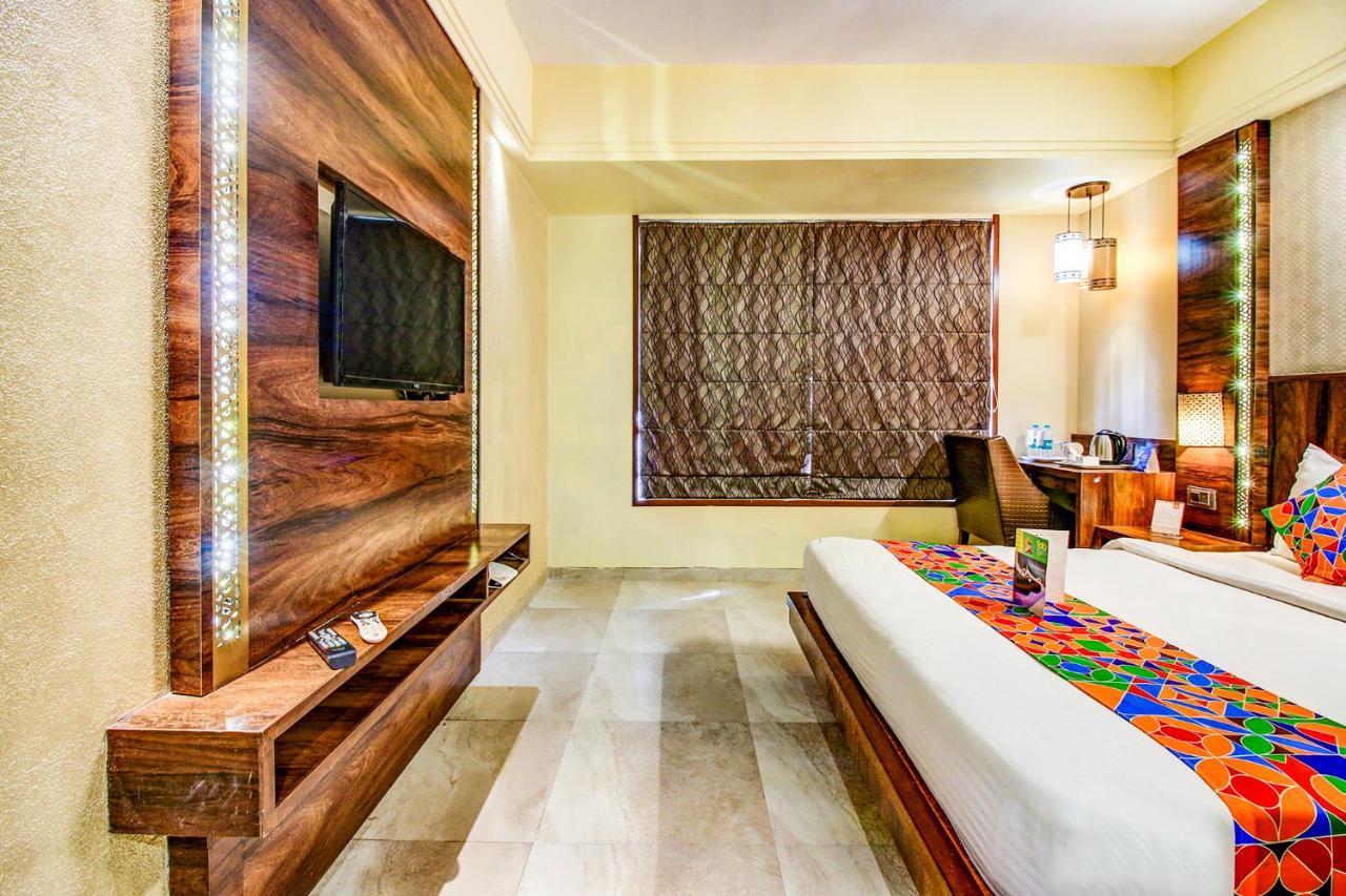 Hotel Crawford Inn Mumbai Exteriör bild
