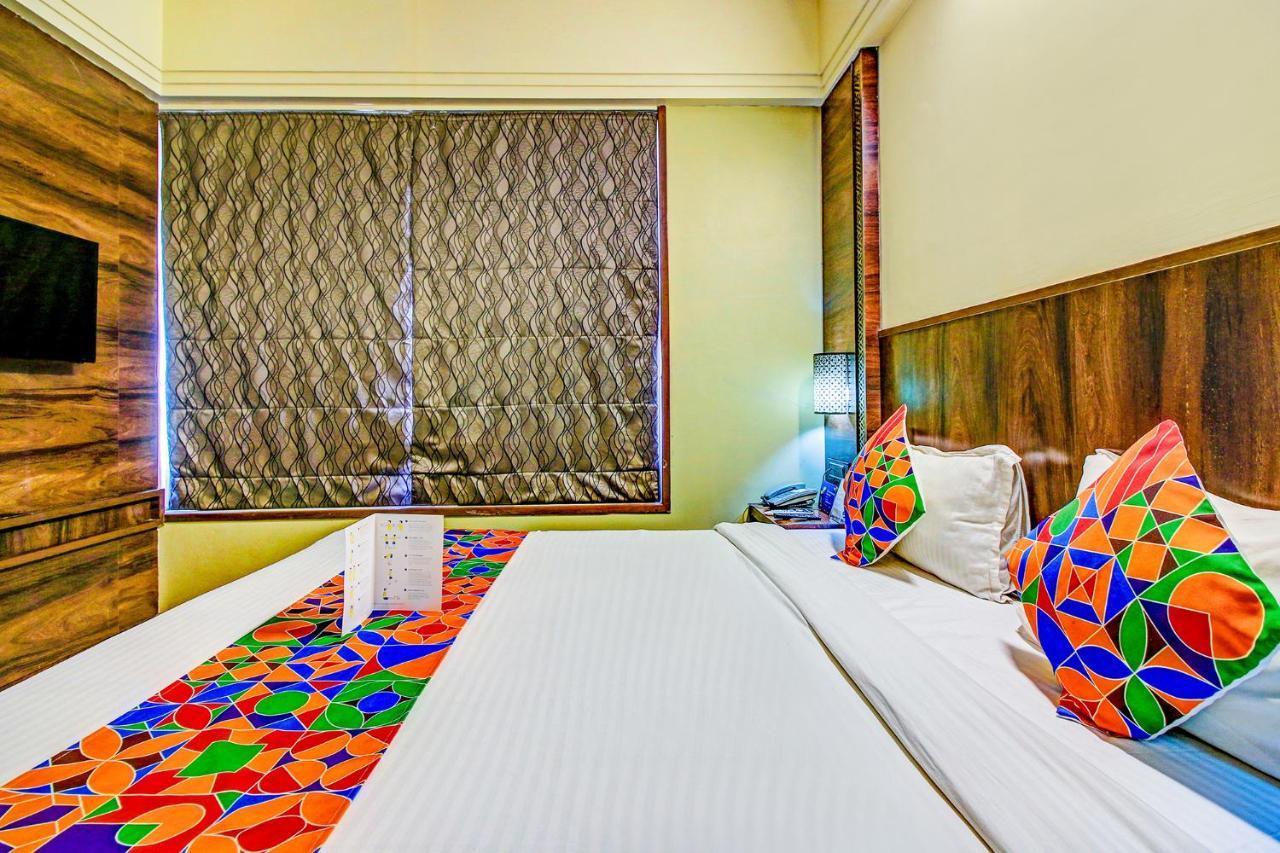 Hotel Crawford Inn Mumbai Exteriör bild