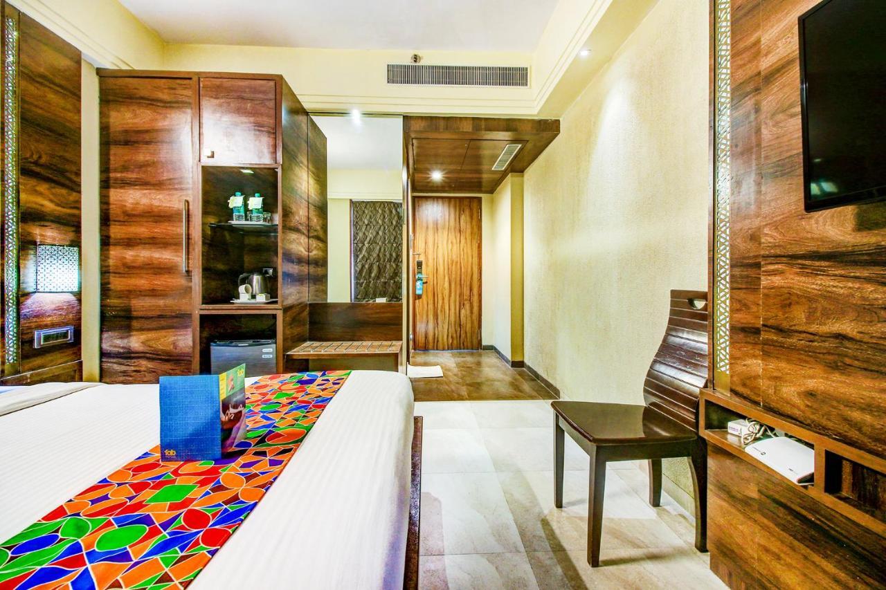 Hotel Crawford Inn Mumbai Exteriör bild